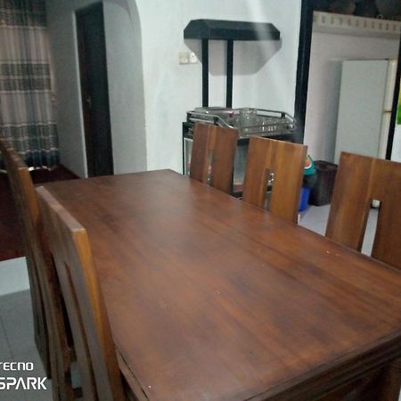 Desitha Family House Hotel Мириса Екстериор снимка