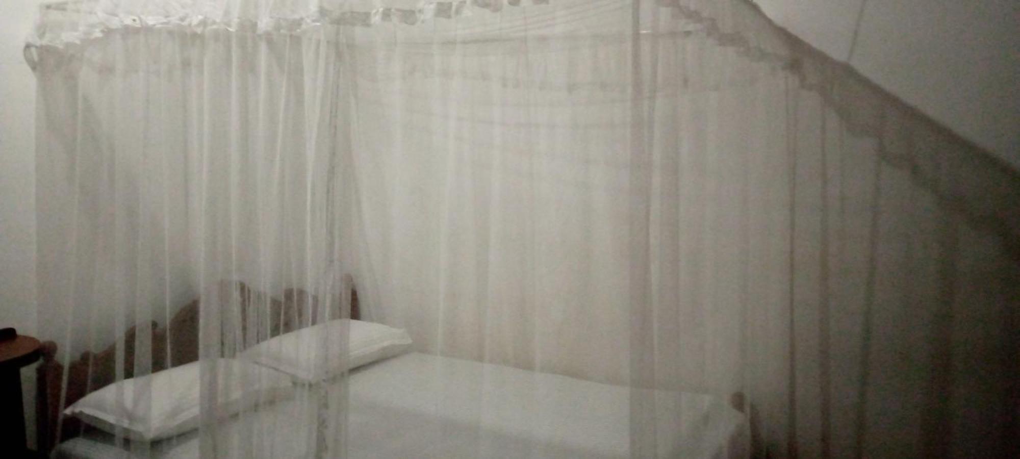 Desitha Family House Hotel Мириса Екстериор снимка