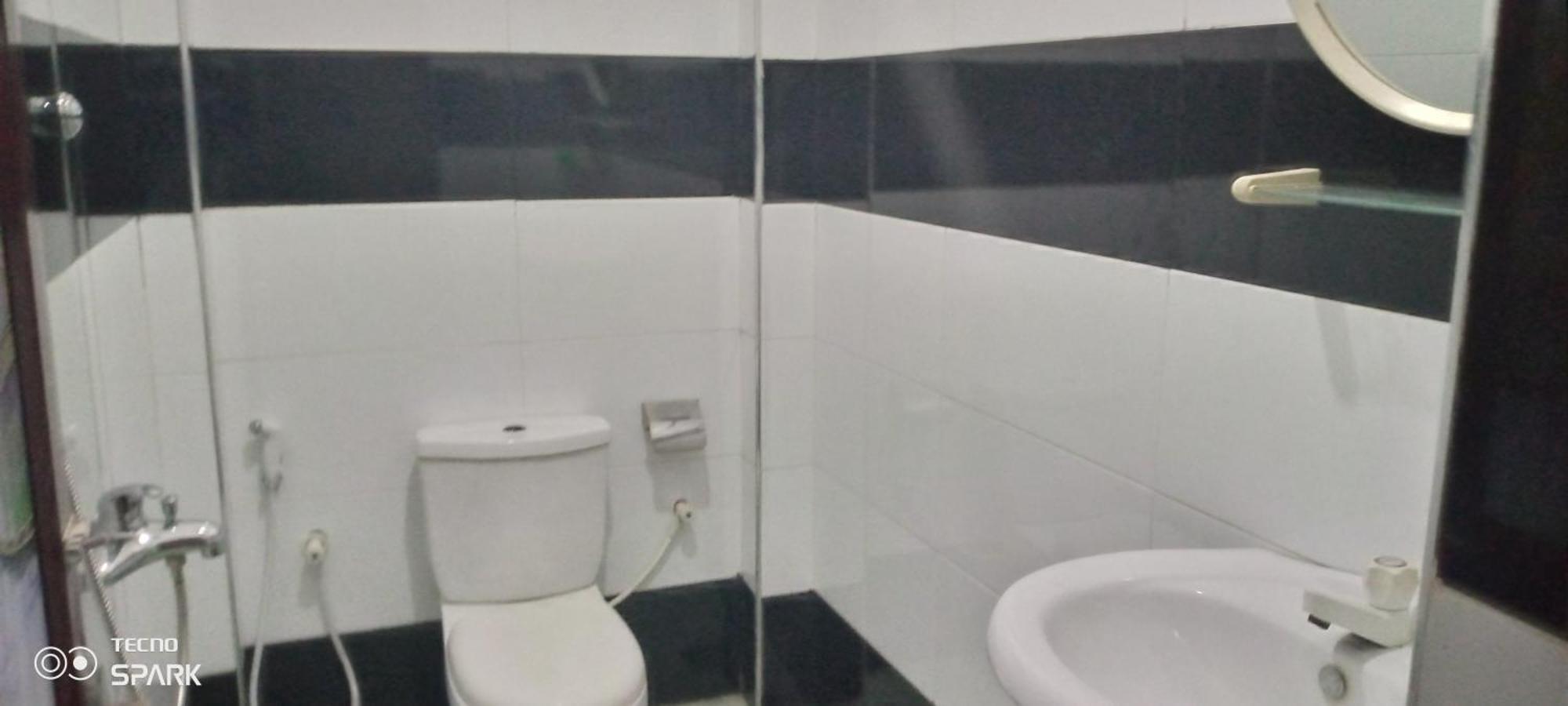 Desitha Family House Hotel Мириса Екстериор снимка